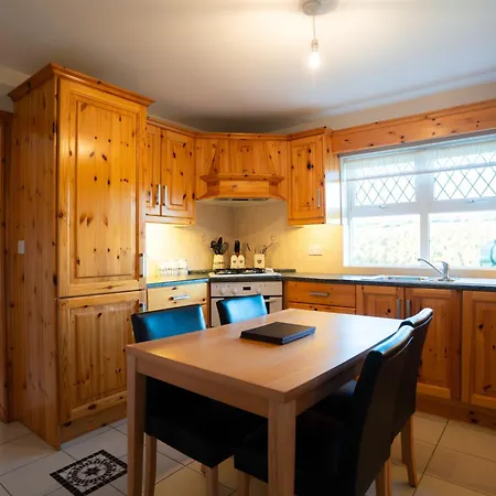 Skyline Escape By Mount Brandon * Ballydavid